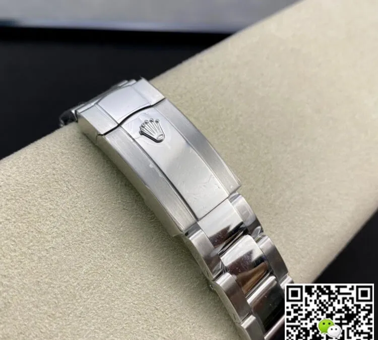 Rolex Milgauss 116400GV AR Factory 1:1 Best Edition Replica Watch Swiss ETA2824 Black Dial