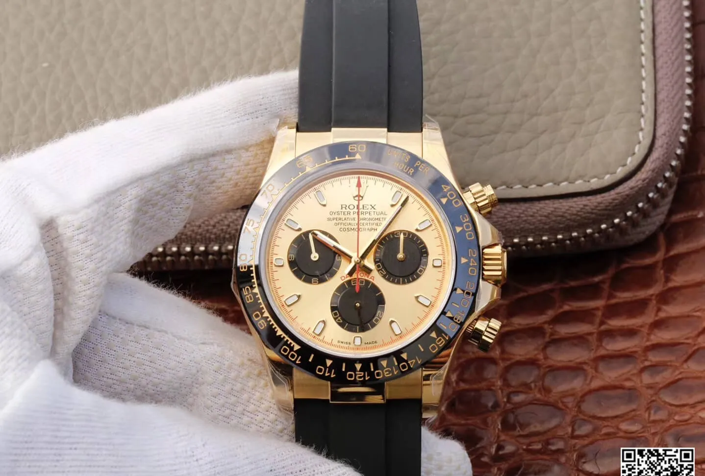 Rolex Daytona Cosmograph 116518ln JH Factory 1:1 Best Edition Replica Watch V6 Black Bezel Gold Dial