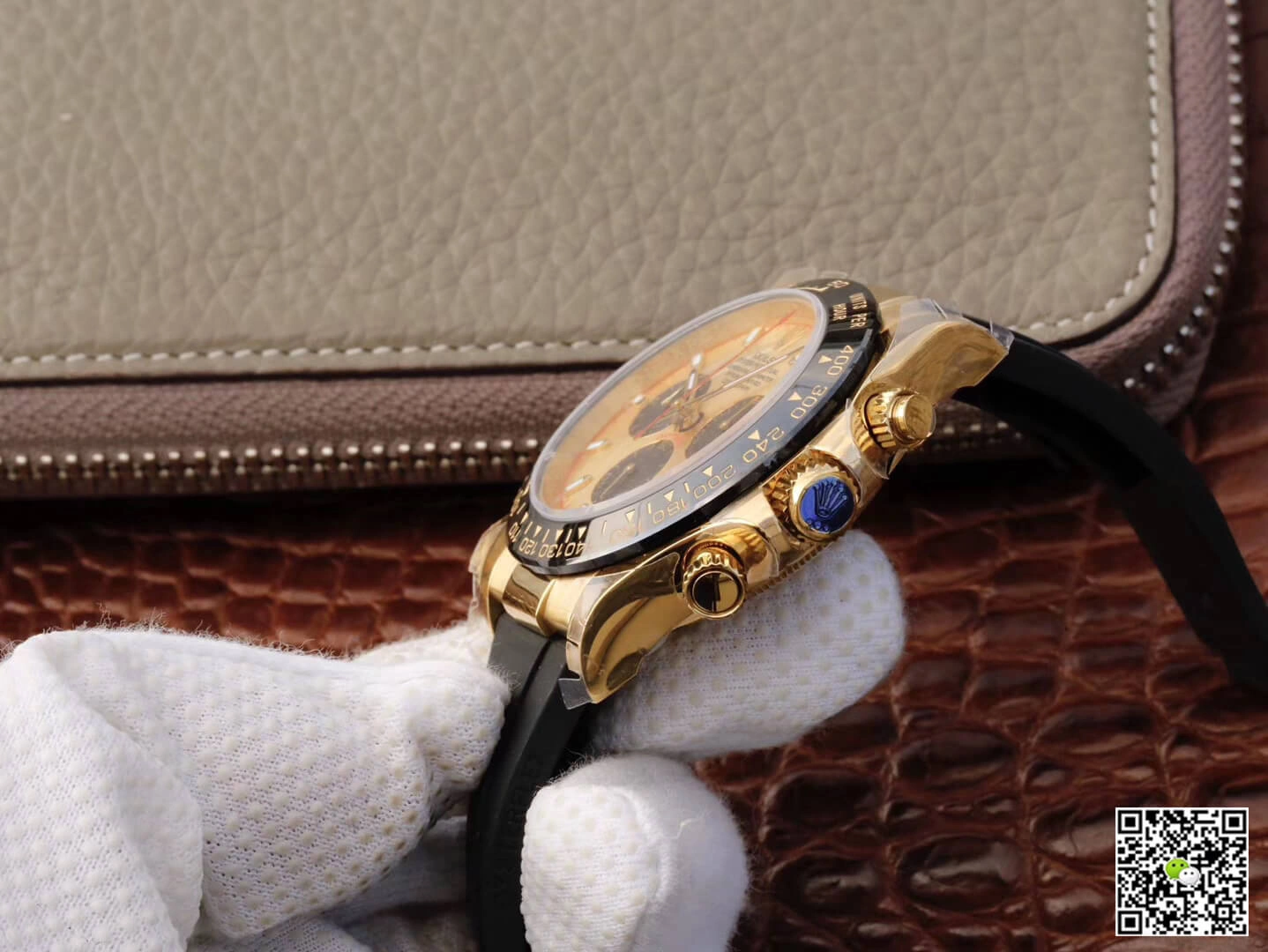 Rolex Daytona Cosmograph 116518ln JH Factory 1:1 Best Edition Replica Watch V6 Black Bezel Gold Dial