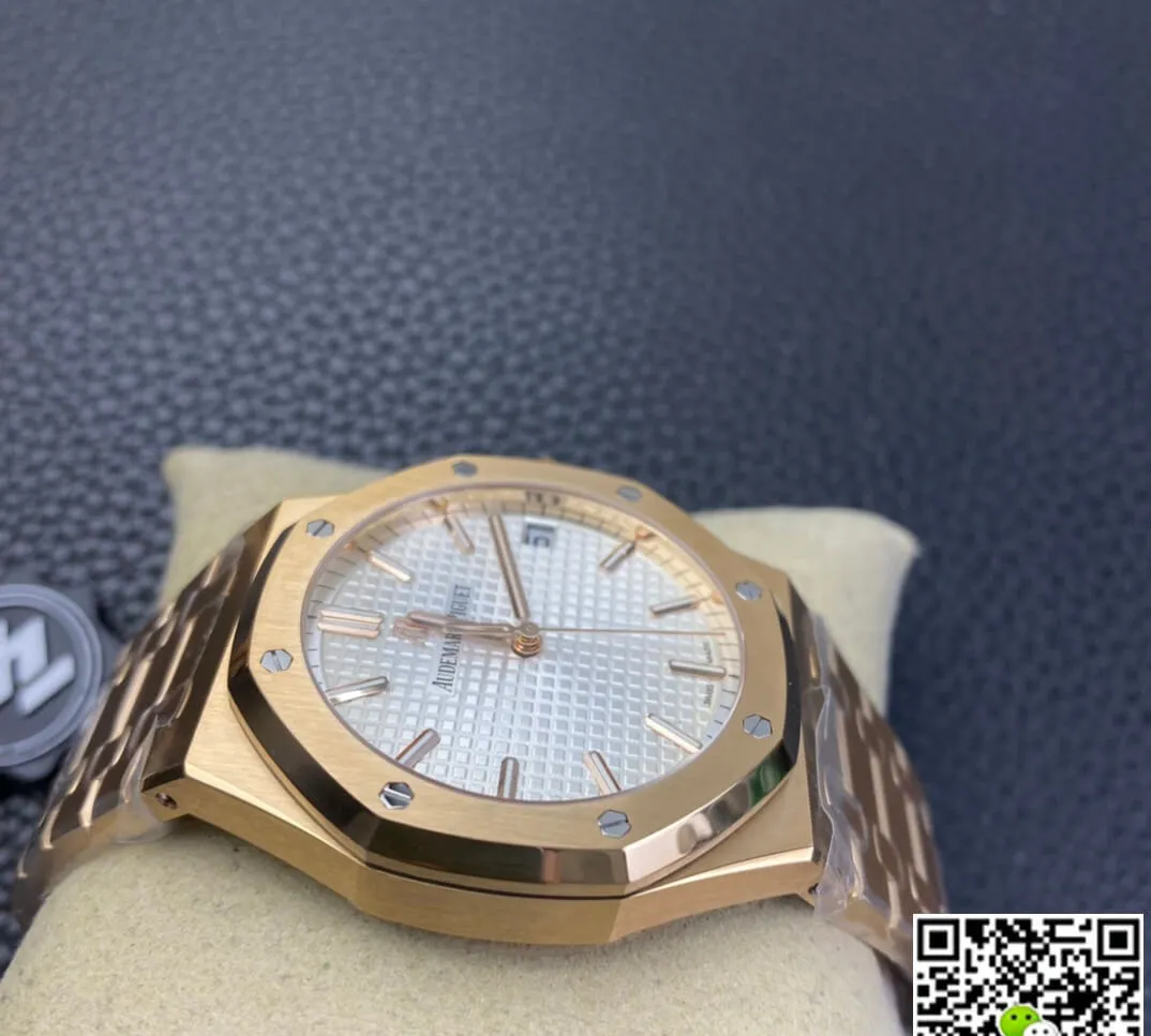 Audemars Piguet Royal Oak 15500 ZF Factory 1:1 Best Edition Replica Watch Titanium Gold Case