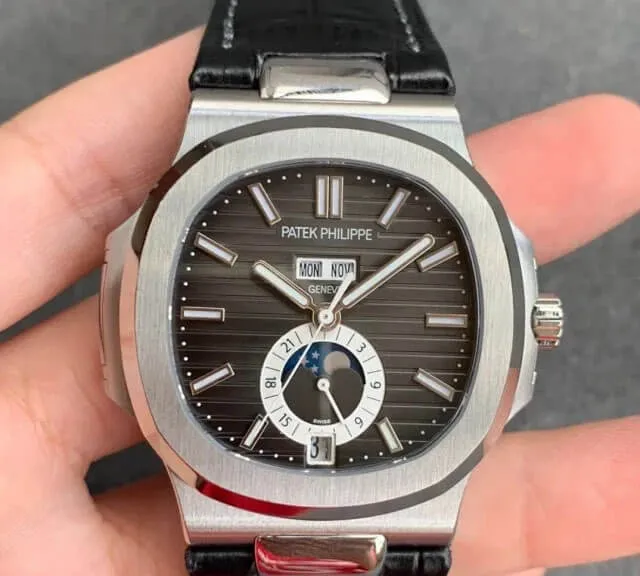 Patek Philippe Nautilus 5726 1A-001 GR Factory 1:1 Best Edition Replica Watch Black Strap