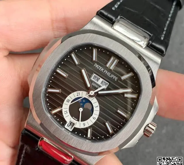 Patek Philippe Nautilus 5726 1A-001 GR Factory 1:1 Best Edition Replica Watch Black Strap