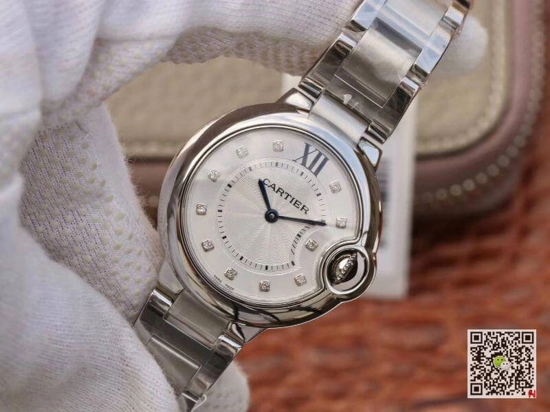 Ballon Bleu De Cartier 33mm V6 Factory 1:1 Best Edition Replica Watch Swiss Quartz ETA157 White Dial