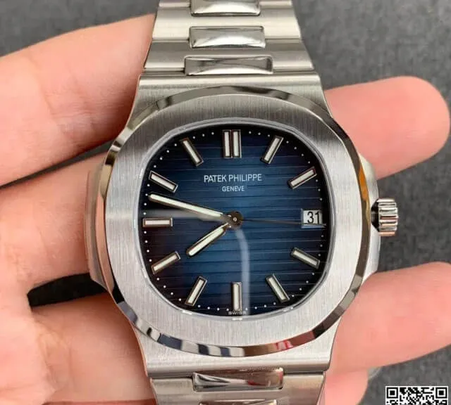 Patek Philippe Nautilus 5711 1A 010 GR Factory 1:1 Best Edition Replica Watch Silver Strap