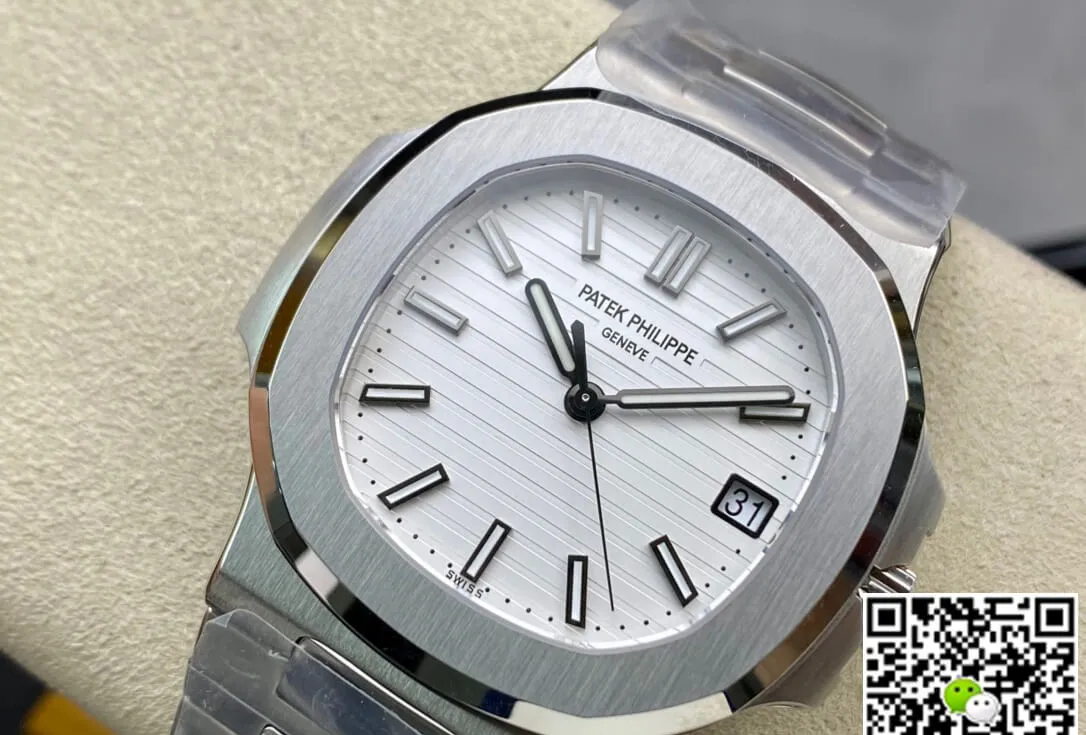 Patek Philippe Nautilus 5711 1A-011 3K Factory 1:1 Best Edition Replica Watch Silver Strap