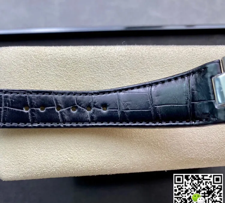 Patek Philippe Nautilus 5711G-001 3K Factory 1:1 Best Edition Replica Watch Leather Strap