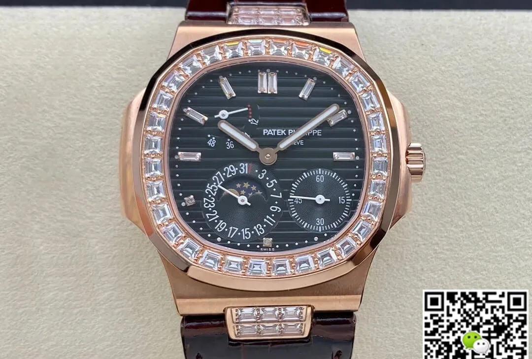 Patek Philippe Nautilus 5724R-001 GR Factory 1:1 Best Edition Replica Watch Leather Strap