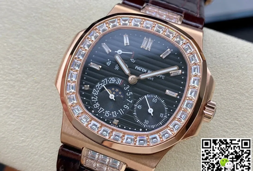 Patek Philippe Nautilus 5724R-001 GR Factory 1:1 Best Edition Replica Watch Leather Strap