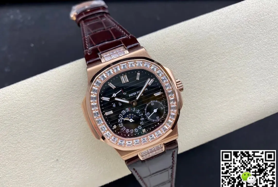 Patek Philippe Nautilus 5724R-001 GR Factory 1:1 Best Edition Replica Watch Leather Strap
