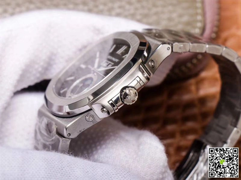 Patek Philippe Nautilus 5726 1A-001 PF Factory 1:1 Best Edition Replica Watch Silver Bezel