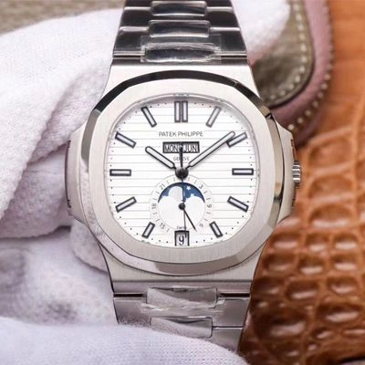 Patek Philippe Nautilus 5726 1A-010 PF Factory 1:1 Best Edition Replica Watch Silver Strap