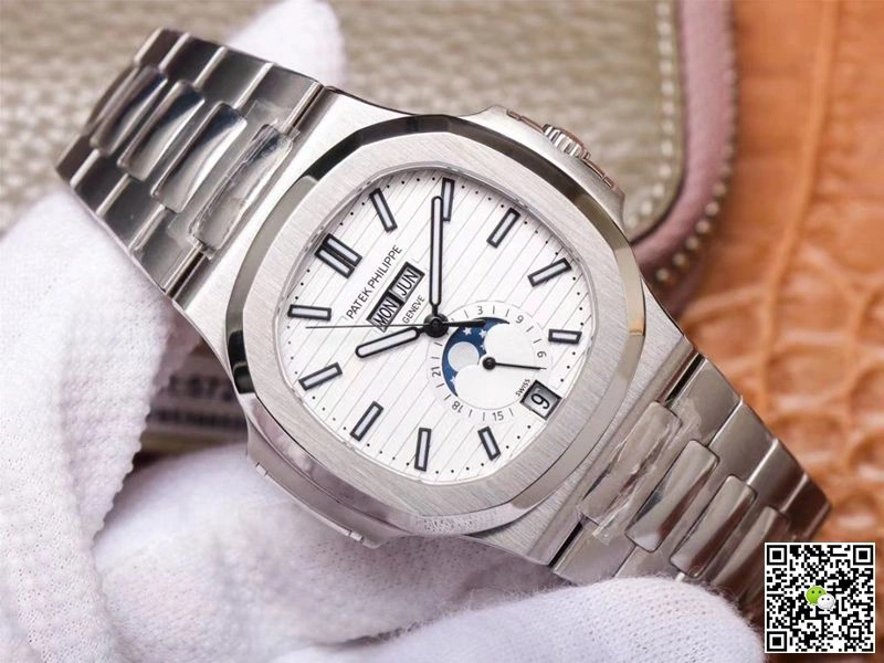 Patek Philippe Nautilus 5726 1A-010 PF Factory 1:1 Best Edition Replica Watch Silver Strap