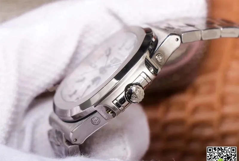 Patek Philippe Nautilus 5726 1A-010 PF Factory 1:1 Best Edition Replica Watch Silver Strap