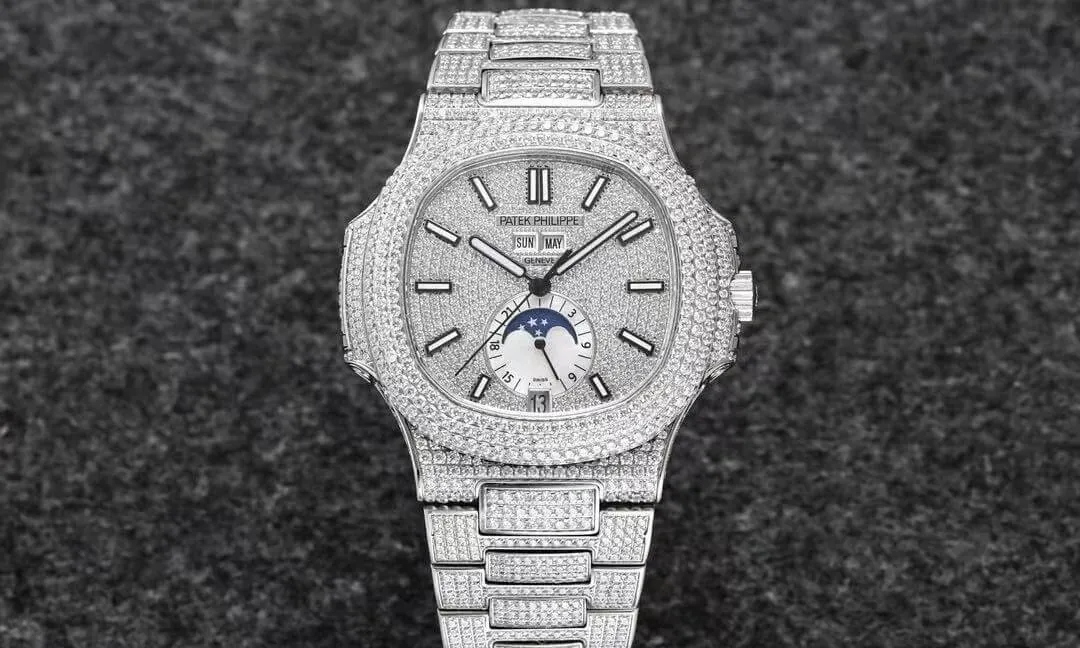 Patek Philippe Nautilus 5726 1A-014 R8 Factory 1:1 Best Edition Replica Watch Diamond Dial