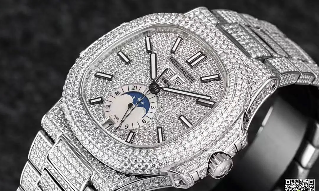 Patek Philippe Nautilus 5726 1A-014 R8 Factory 1:1 Best Edition Replica Watch Diamond Dial