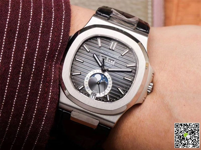 Patek Philippe Nautilus 5726A-001 PF Factory 1:1 Best Edition Replica Watch Leather Strap