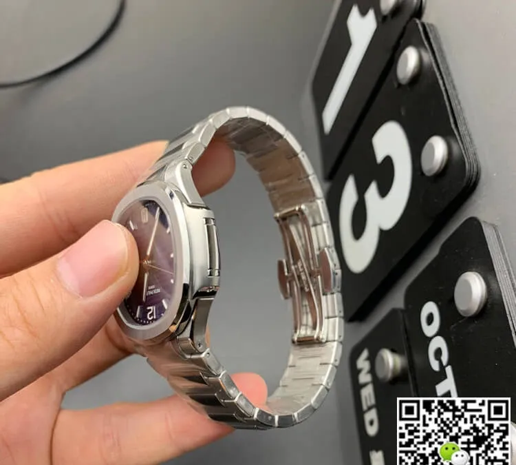 Patek Philippe Nautilus 7118 1A-001 3K Factory 1:1 Best Edition Replica Watch Silver Strap