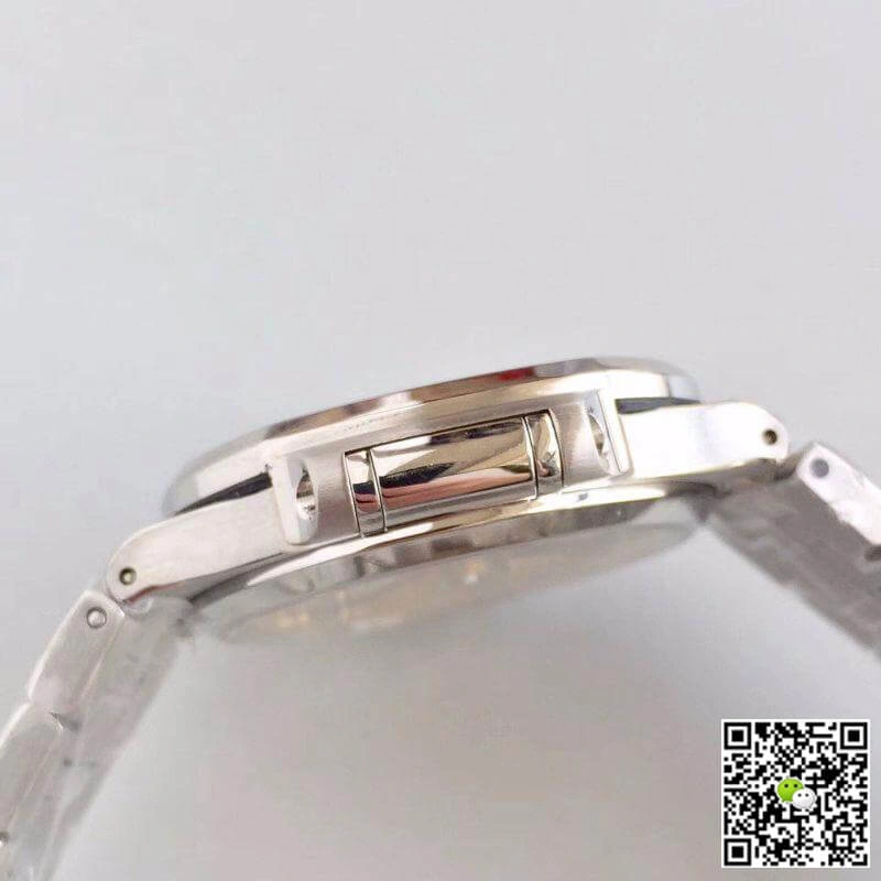 Patek Philippe Nautilus 7118 1A-010 PF Factory 1:1 Best Edition Replica Watch Swiss ETA324