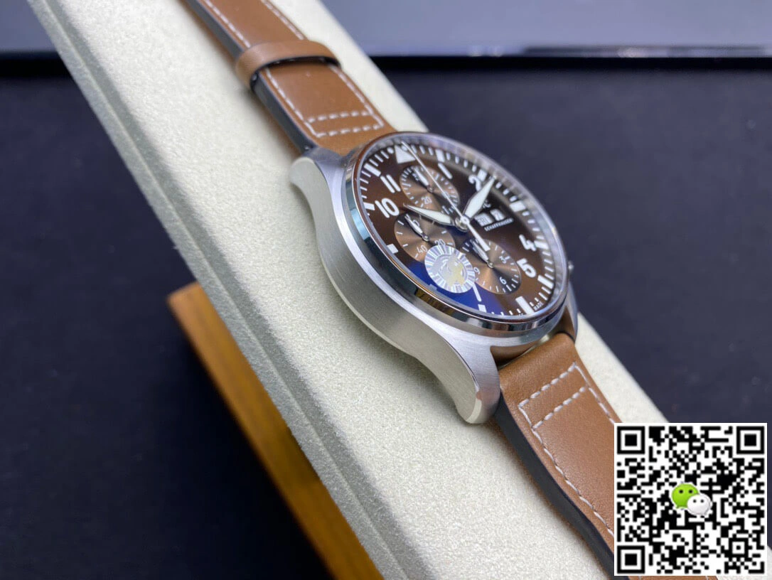 IWC Pilot Chronograph IW377713 ZF Factory 1:1 Best Edition Replica Watch Swiss ETA7750