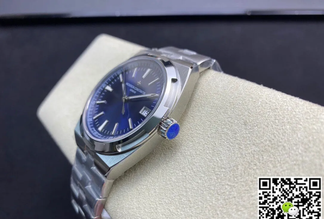 Vacheron Constantin Overseas 4500V 110A-B128 8F Factory 1:1 Best Edition Replica Watch Silver Strap