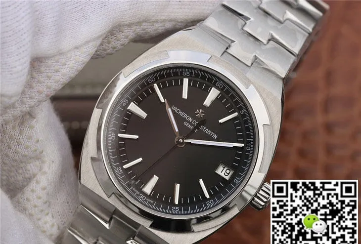 Vacheron Constantin Overseas 4500V 110A-B483 8F Factory 1:1 Best Edition Replica Watch Silver Strap
