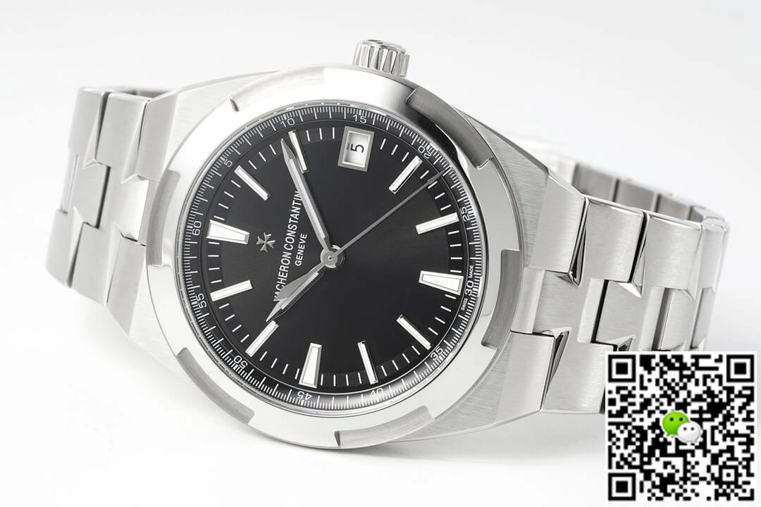 Vacheron Constantin Overseas 4500V 110A-B483 ZF Factory 1:1 Best Edition Replica Watch Silver Strap