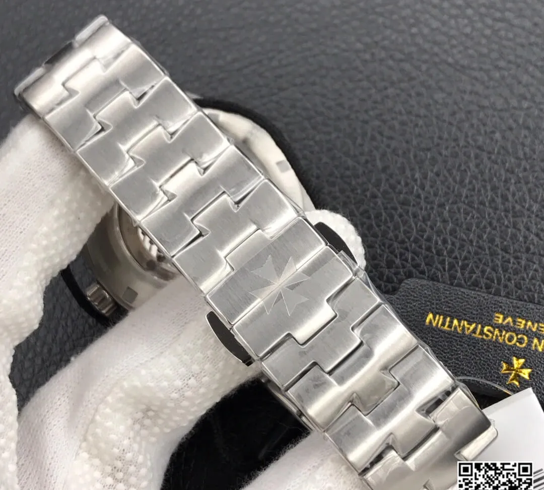 Vacheron Constantin Overseas 7700V 110A-B129 8F Factory 1:1 Best Edition Replica Watch Silver Strap