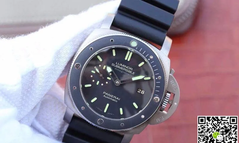 Panerai Luminor Submersible PAM389 VS factory 1:1 Best Edition Replica Watch Swiss ETA P9000