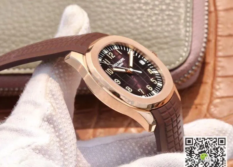Patek Philippe Aquanaut 5167R-001 40mm ZF Factory 1:1 Best Edition Replica Watch Gold Bezel