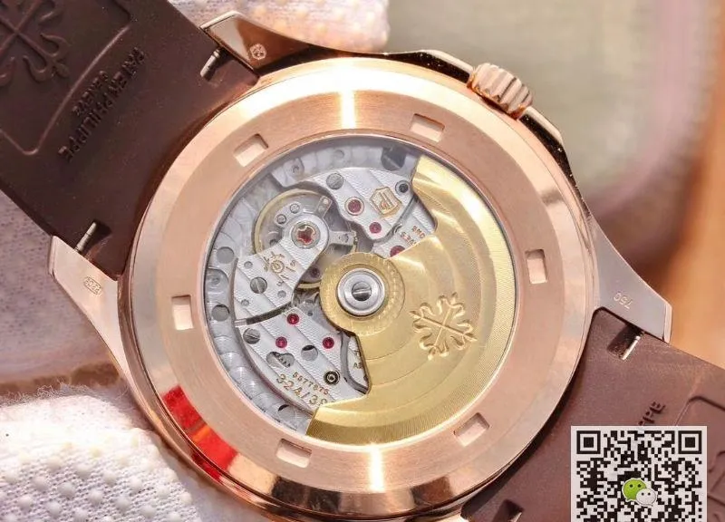 Patek Philippe Aquanaut 5167R-001 40mm ZF Factory 1:1 Best Edition Replica Watch Gold Bezel