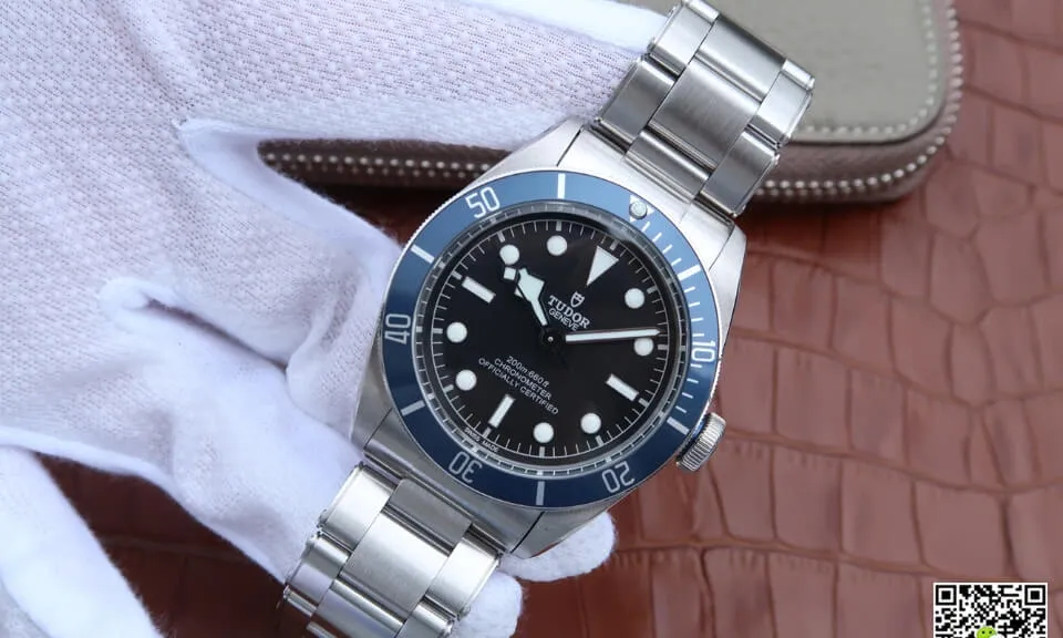Tudor Heritage Black Bay M79230b-0002 ZF Factory 1:1 Best Edition Replica Watch Black Dial