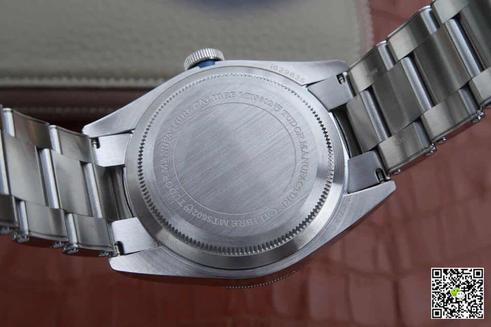 Tudor Heritage Black Bay M79230b-0002 ZF Factory 1:1 Best Edition Replica Watch Black Dial
