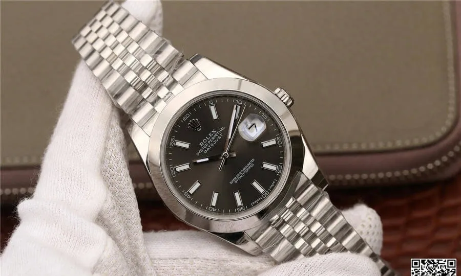 Rolex Datejust M126300-0008 EW Factory 1:1 Best Edition Replica Watch Stainless Steel Strap