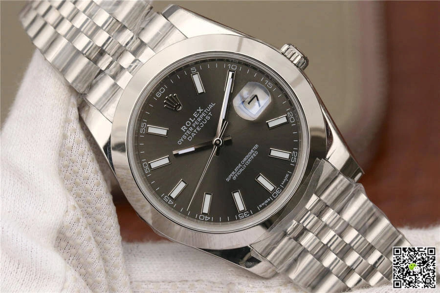 Rolex Datejust M126300-0008 EW Factory 1:1 Best Edition Replica Watch Stainless Steel Strap