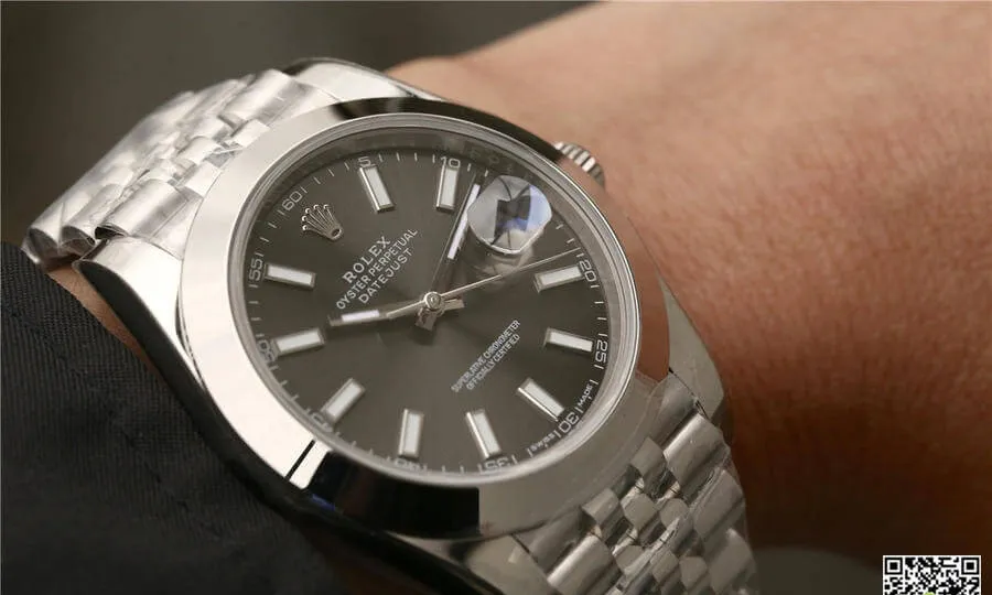 Rolex Datejust M126300-0008 EW Factory 1:1 Best Edition Replica Watch Stainless Steel Strap