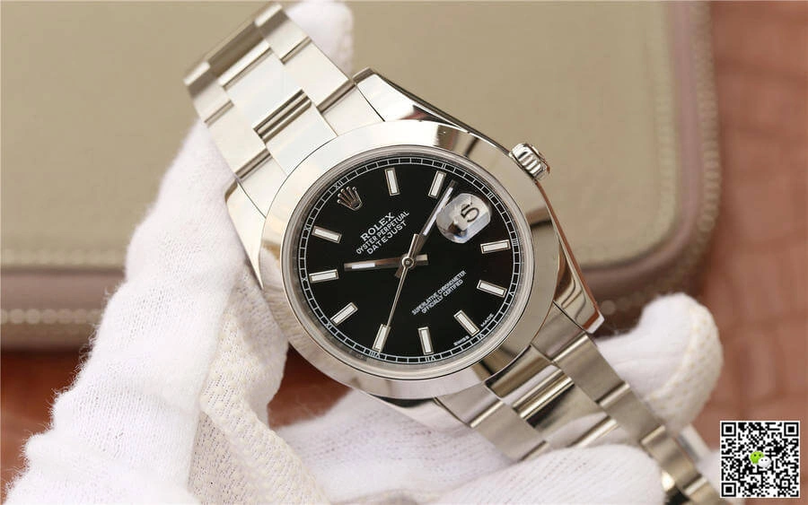 Rolex Datejust M126300-0011 EW Factory 1:1 Best Edition Replica Watch Stainless Steel Strap