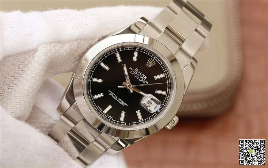 Rolex Datejust M126300-0011 EW Factory 1:1 Best Edition Replica Watch Stainless Steel Strap