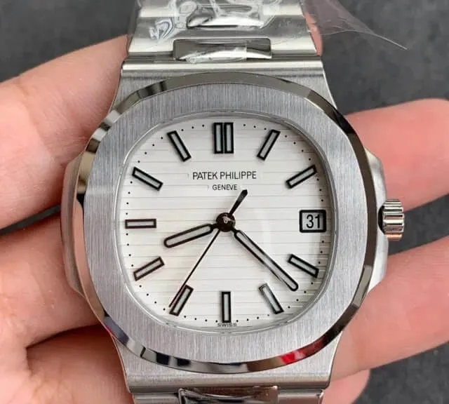 Patek Philippe Nautilus 5711 1A-011 GR Factory 1:1 Best Edition Replica Watch Titanium