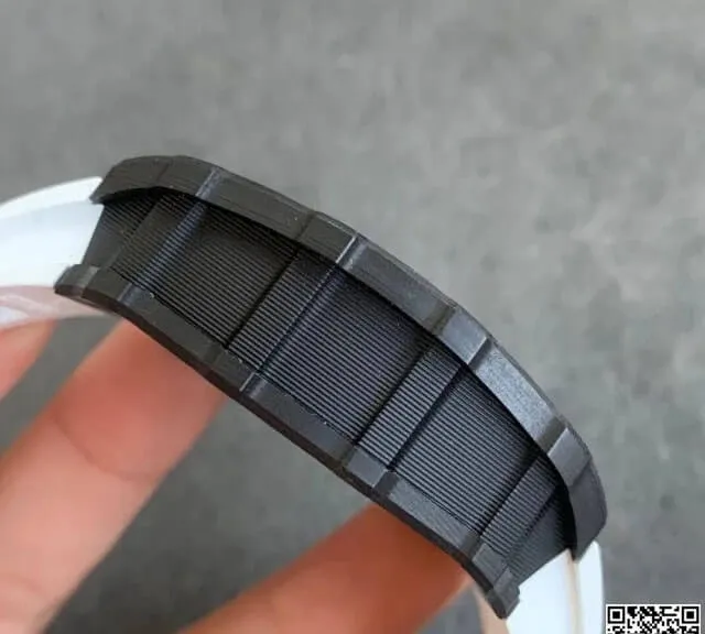 Richard Mille RM35-02 KV Factory 1:1 Best Edition Replica Watch V3 Carbon Fiber Rubber Strap
