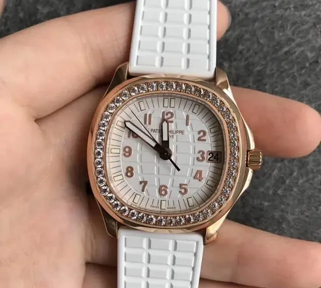 Patek Philippe Aquanaut 5068R-010 PPF Factory 1:1 Best Edition Replica Watch Diamond Bezel