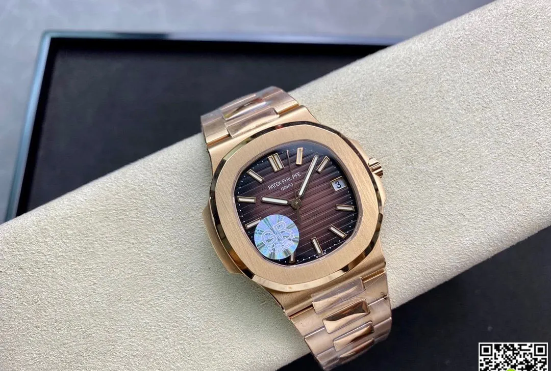 Patek Philippe Nautilus 5711 1R-001 GR Factory 1:1 Best Edition Replica Watch V2 Brown Dial