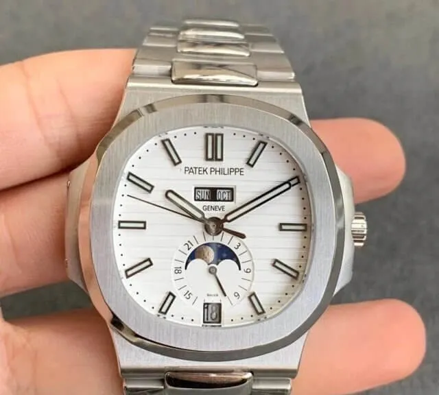 Patek Philippe Nautilus 5726 1A-010 GR Factory 1:1 Best Edition Replica Watch Titanium Case