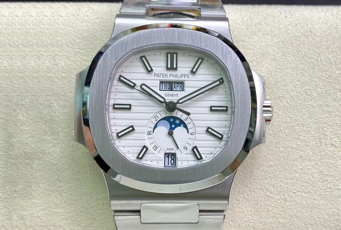 Patek Philippe Nautilus 5726 1A-010 PPF Factory 1:1 Best Edition Replica Watch Silver Strap