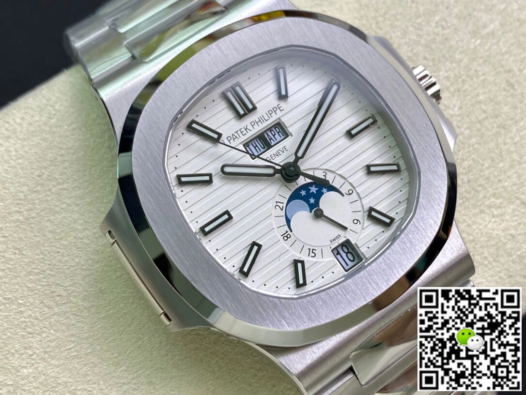 Patek Philippe Nautilus 5726 1A-010 PPF Factory 1:1 Best Edition Replica Watch Silver Strap