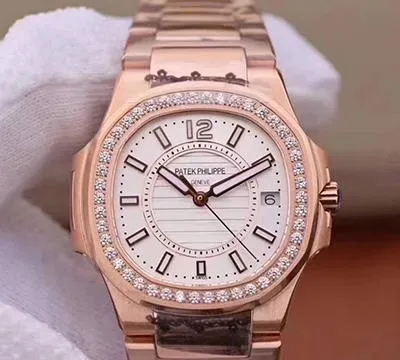 Patek Philippe Nautilus 7010 1R-011 1:1 Best Edition Replica Watch Swiss Quartz E23-250 S C