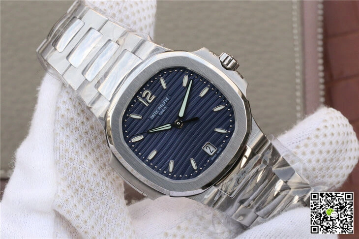 Patek Philippe Nautilus 7118 1A-001 PF Factory 1:1 Best Edition Replica Watch Titanium Case