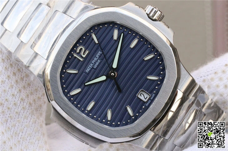 Patek Philippe Nautilus 7118 1A-001 PF Factory 1:1 Best Edition Replica Watch Titanium Case