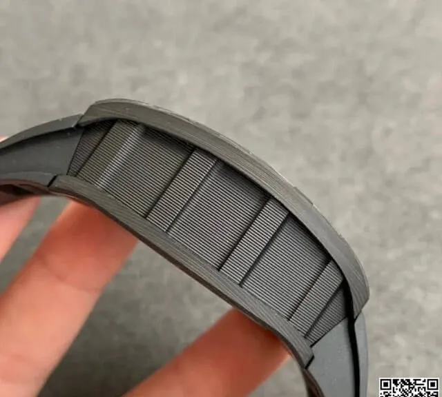 Richard Mille RM-011 KV Factory 1:1 Best Edition Replica Watch V2 Forged Carbon Black Strap