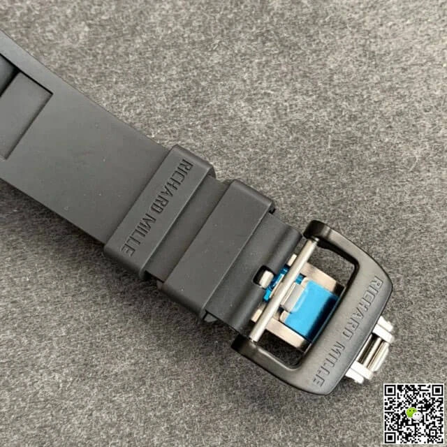 Richard Mille RM-011 KV Factory 1:1 Best Edition Replica Watch V2 Forged Carbon Black Strap