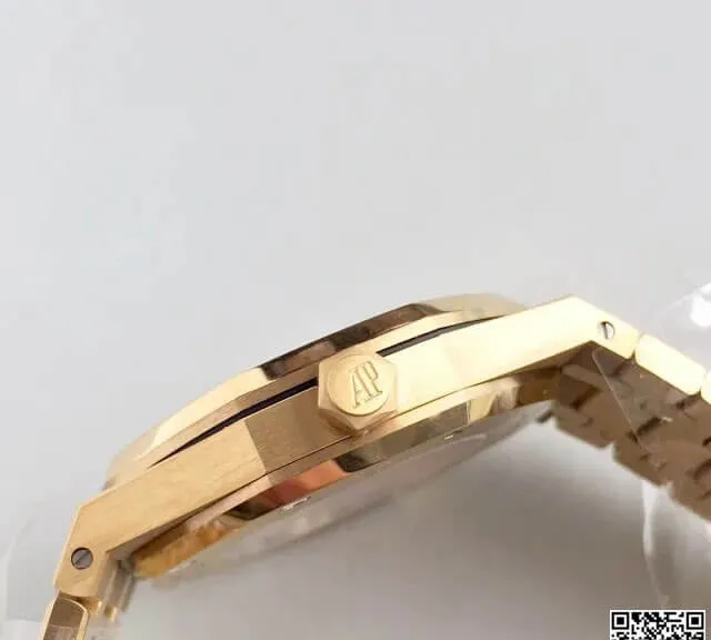 Audemars Piguet Royal Oak 15400OR JF Factory 1:1 Best Edition Replica Watch Gold Case